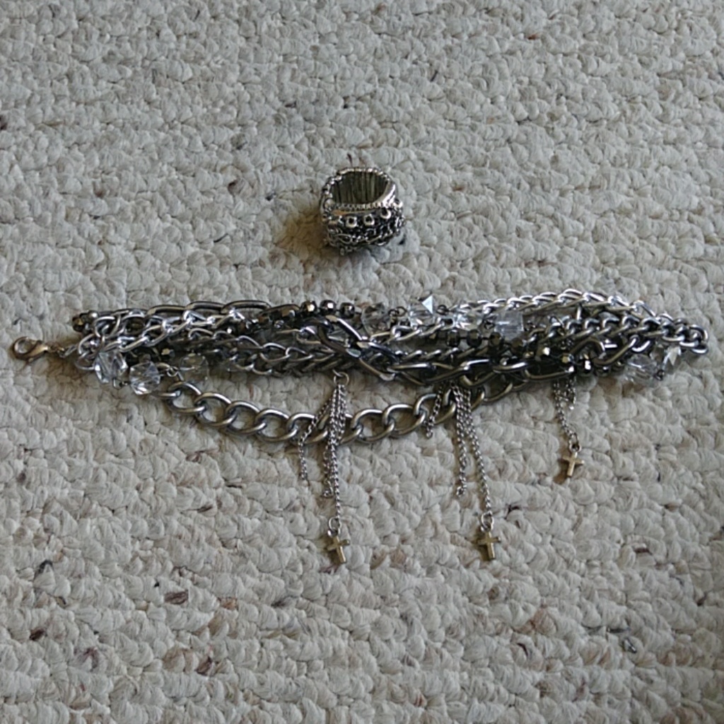 Bracelet & Ring